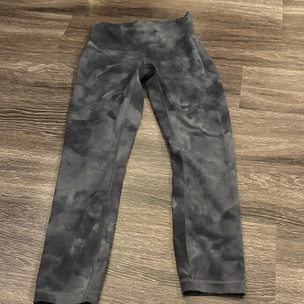 Lululemon Wunder train 23” legging